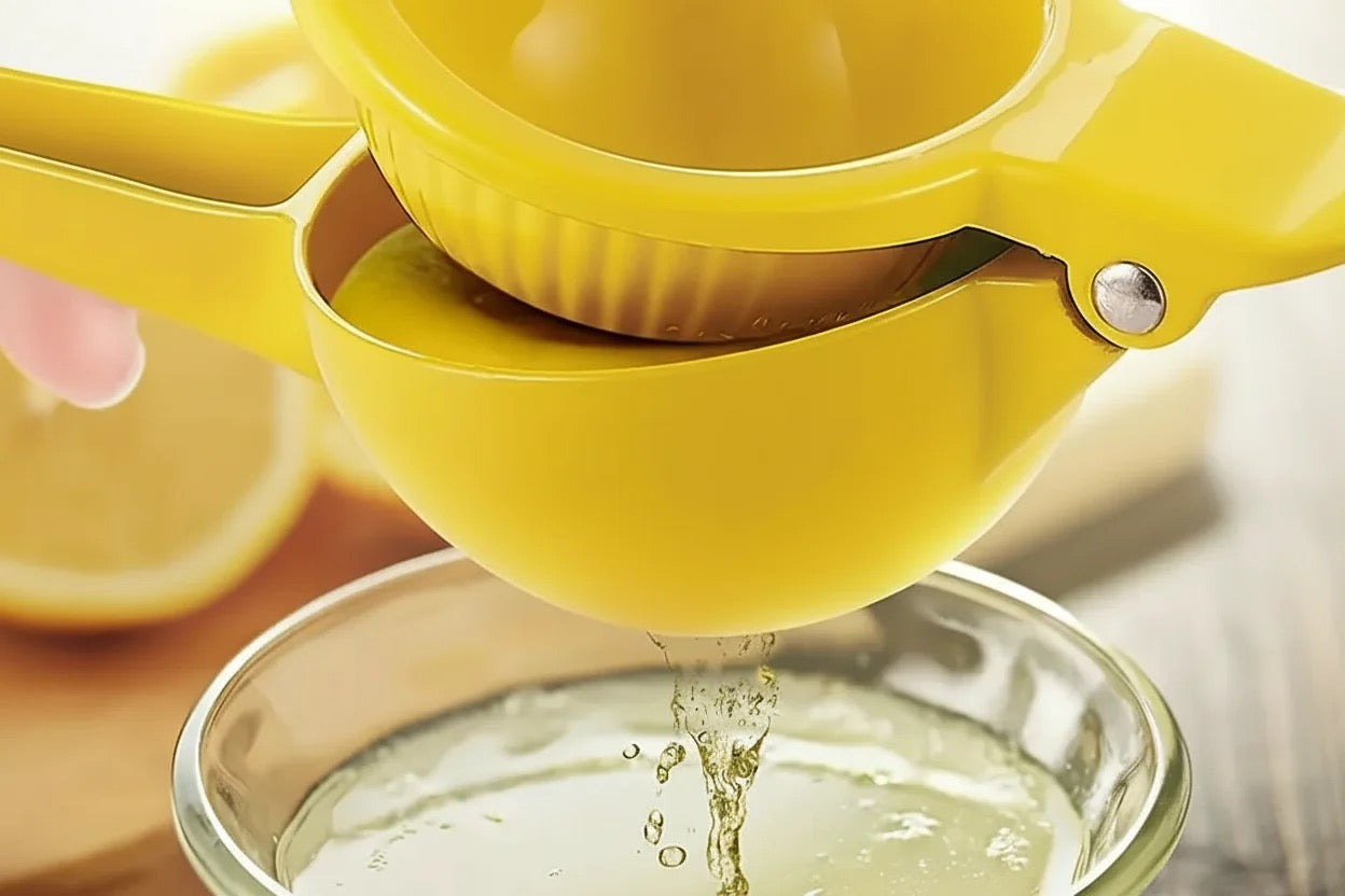 Cuisinox Lemon Squeezer/Juicer