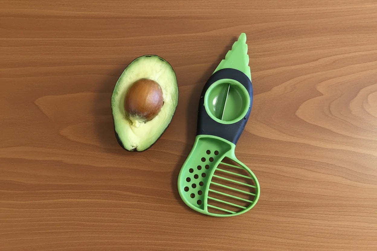Cortadora de aguacate 3 en 1 Cuisinox, verde, cuchillo multifuncional